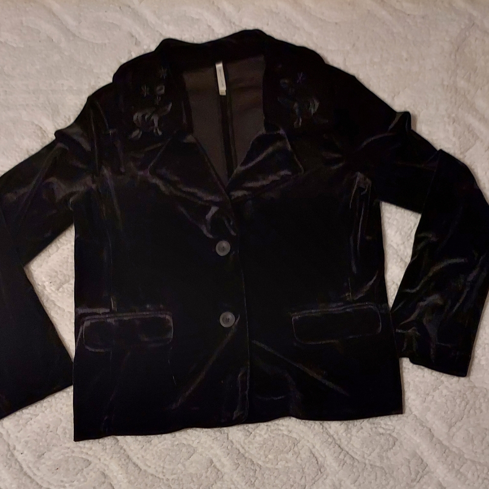 White Stag Black Velvet Women's Blazer